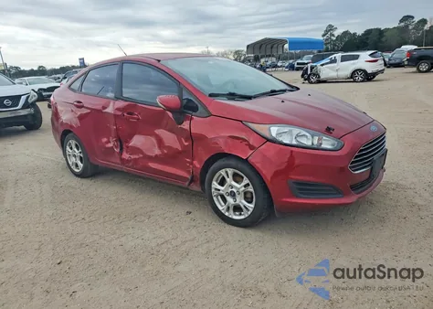 2015 Ford Fiesta Se z USA, uszkodzony, nr VIN 3FADP4BJ7FM160771